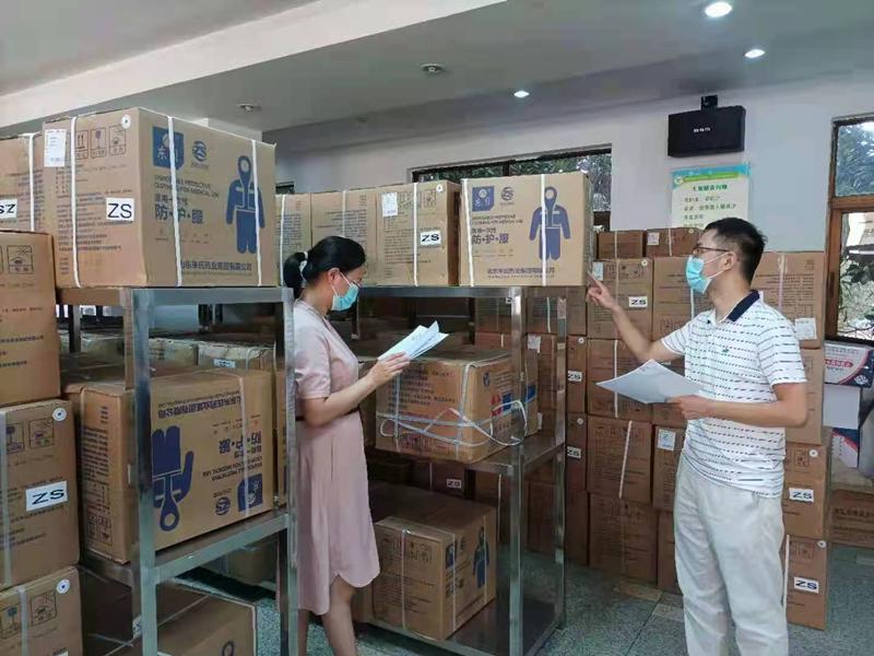 1-淮安审计关注卫生应急物资储备工作（陈兆文）.jpg