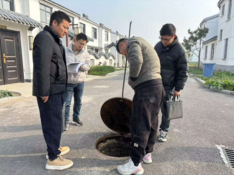 涟水：审计关注农民集中区基础设施建设情况_副本.jpg