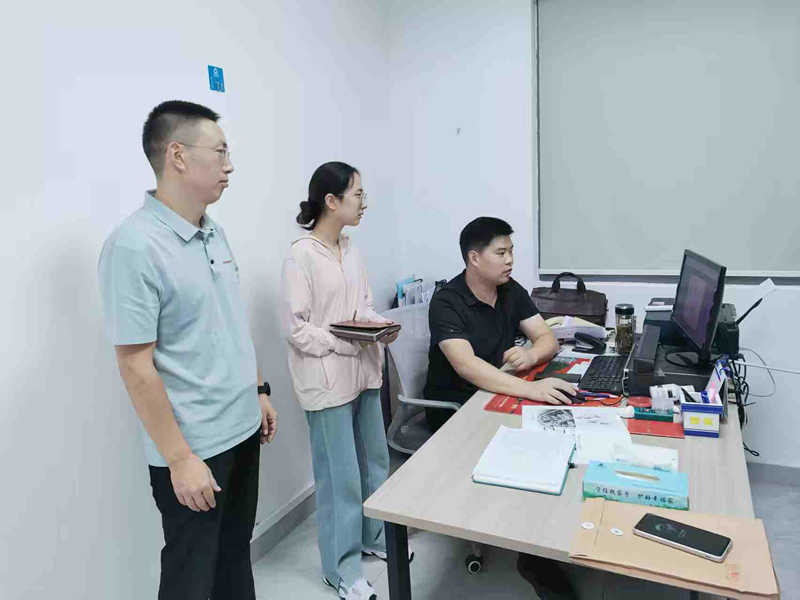 淮安清江浦审计：“利剑” 出鞘 为信息化建设精准 “把脉”_副本.jpg